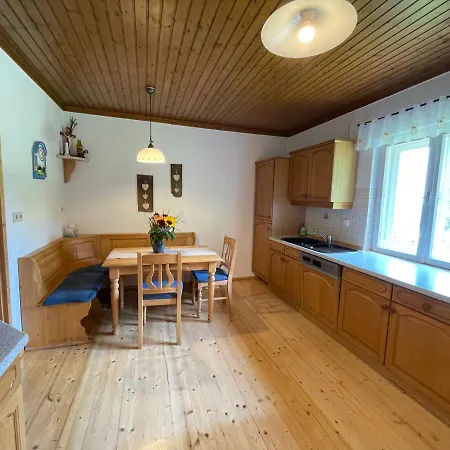 Almhaus Kochjosel Tatil Evi *